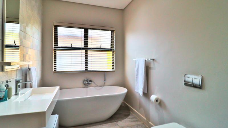 3 Bedroom Property for Sale in Bryanston Gauteng