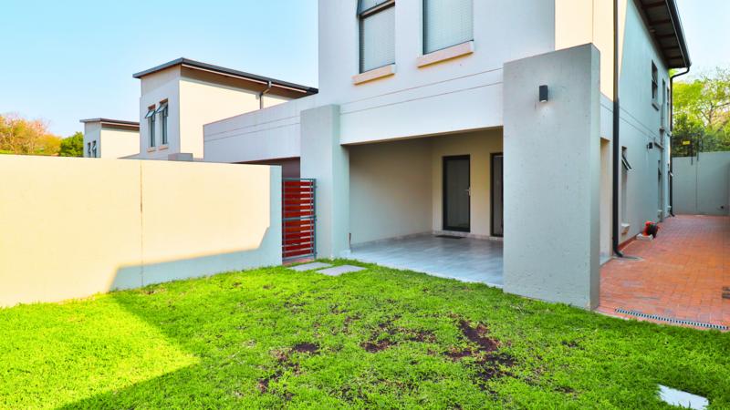 3 Bedroom Property for Sale in Bryanston Gauteng