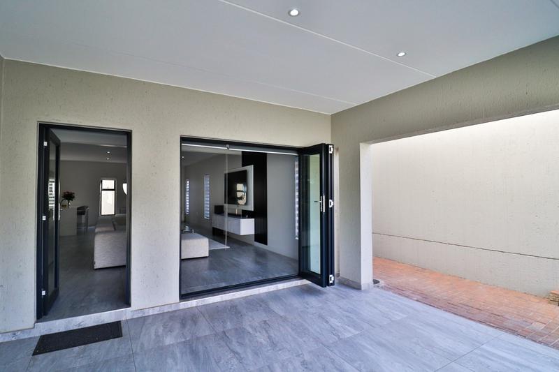 3 Bedroom Property for Sale in Bryanston Gauteng