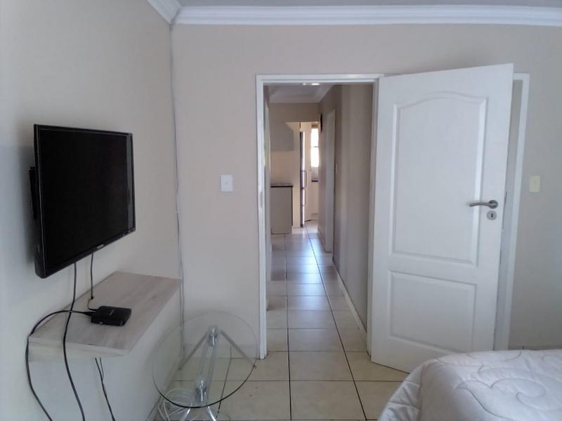 3 Bedroom Property for Sale in Protea Glen Gauteng