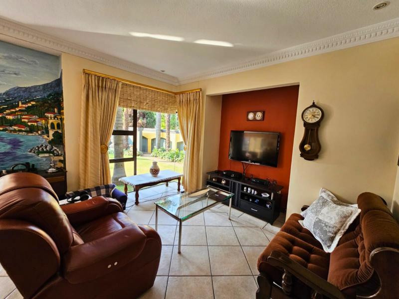 4 Bedroom Property for Sale in Blue Gill Estate Gauteng