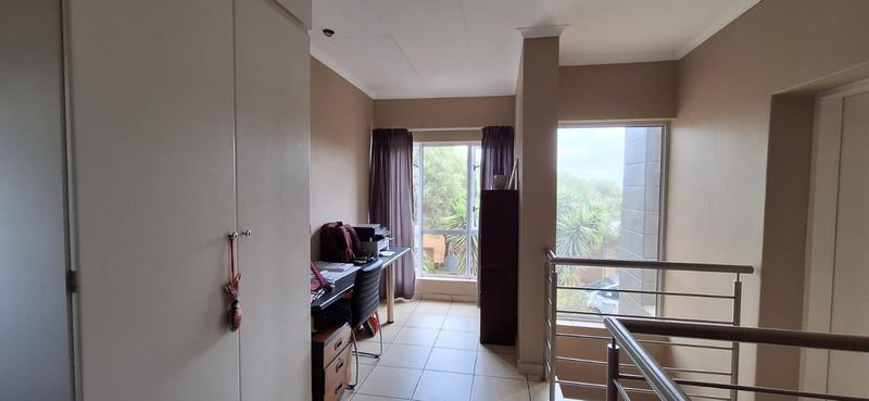 3 Bedroom Property for Sale in Midstream Estate Gauteng