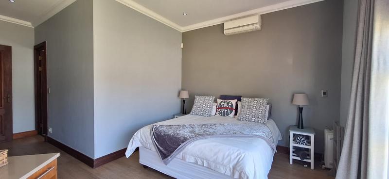 5 Bedroom Property for Sale in Midlands Estate Gauteng