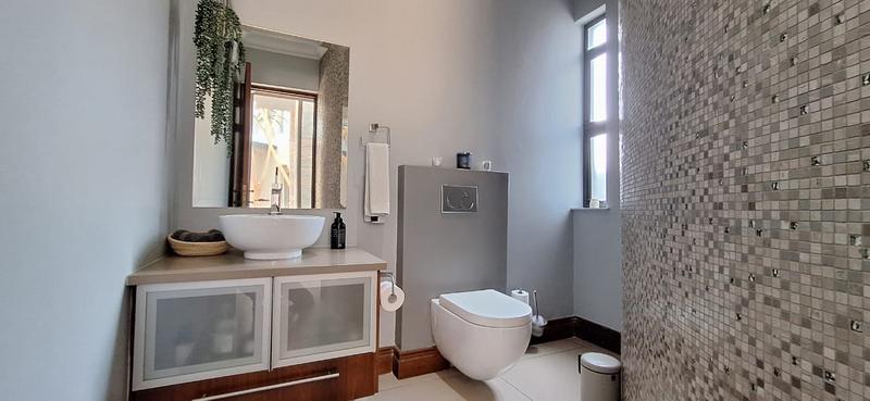 5 Bedroom Property for Sale in Midlands Estate Gauteng