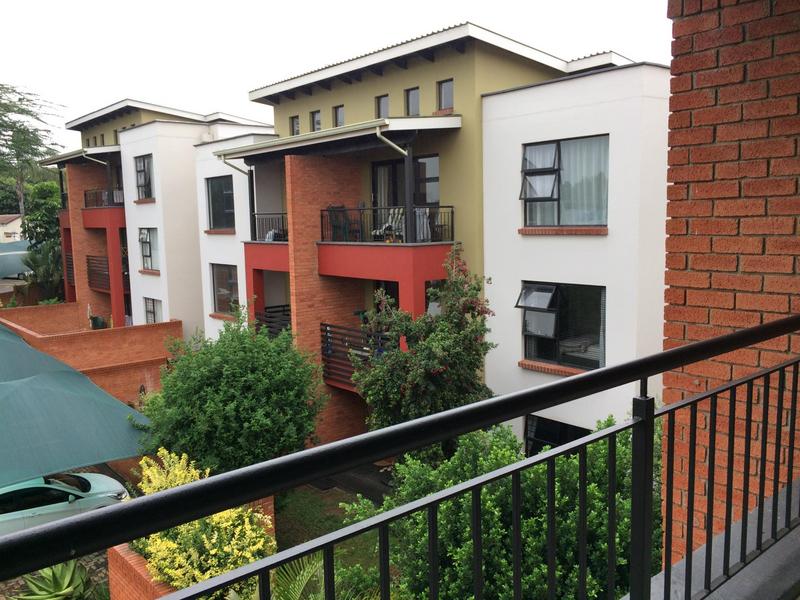 To Let 2 Bedroom Property for Rent in Douglasdale Gauteng