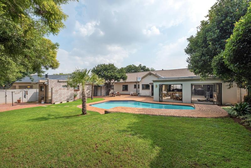 4 Bedroom Property for Sale in Elma Park Gauteng