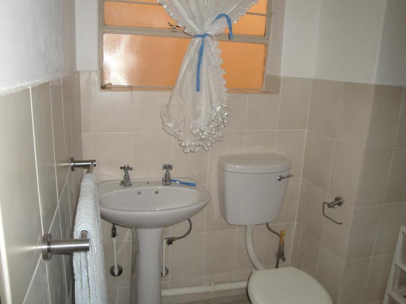 1 Bedroom Property for Sale in Malvern East Gauteng