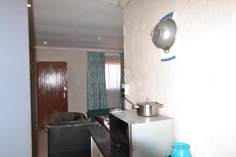 2 Bedroom Property for Sale in Olievenhoutbosch Gauteng