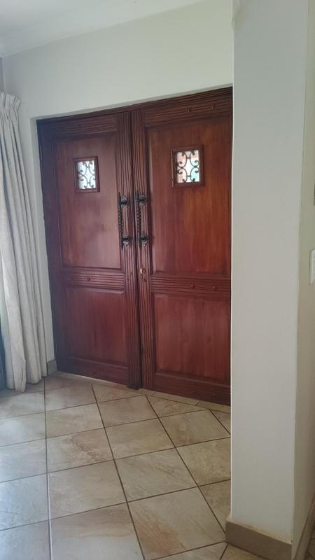 3 Bedroom Property for Sale in Knopjeslaagte Gauteng