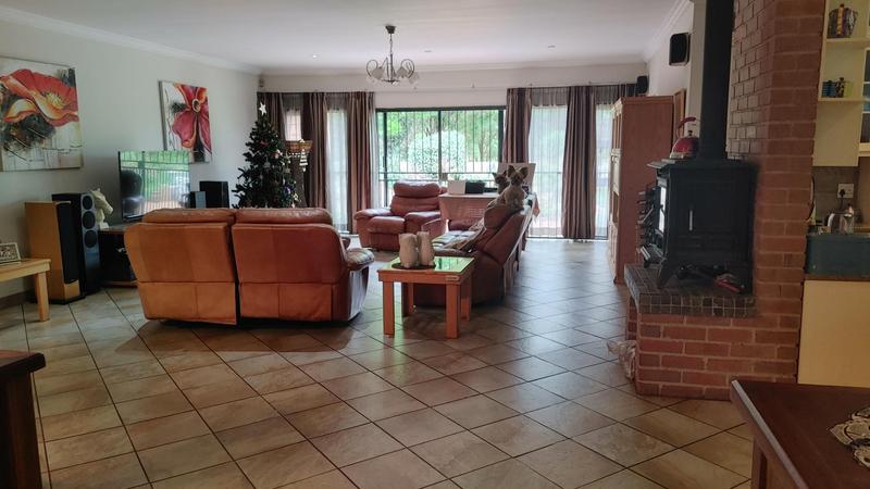 3 Bedroom Property for Sale in Knopjeslaagte Gauteng