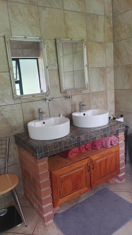 3 Bedroom Property for Sale in Knopjeslaagte Gauteng