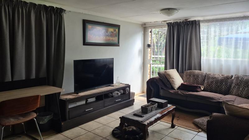 3 Bedroom Property for Sale in Knopjeslaagte Gauteng