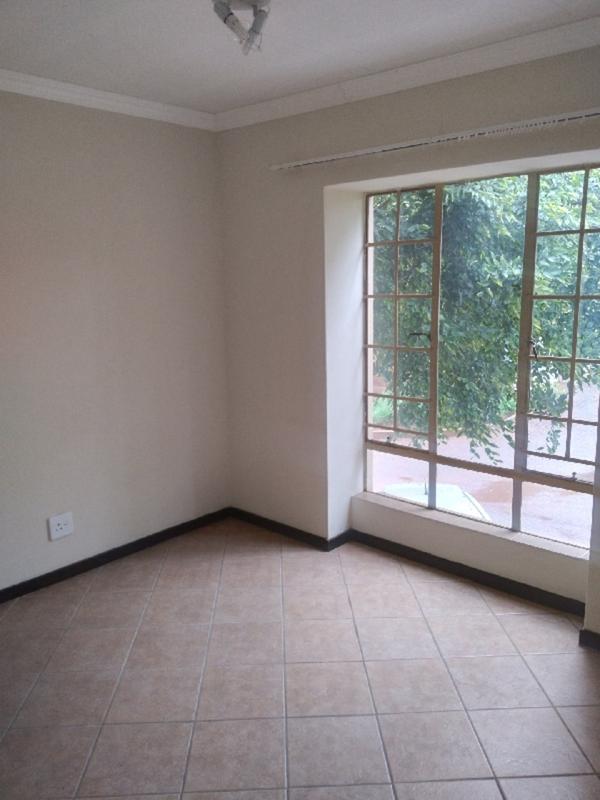 2 Bedroom Property for Sale in Mooikloof Ridge Gauteng