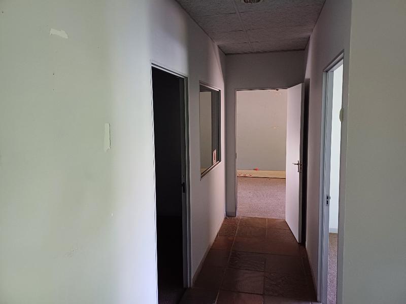 To Let commercial Property for Rent in Eldoraigne Gauteng