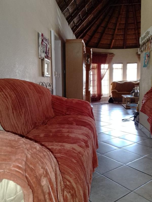 5 Bedroom Property for Sale in Dersley Gauteng