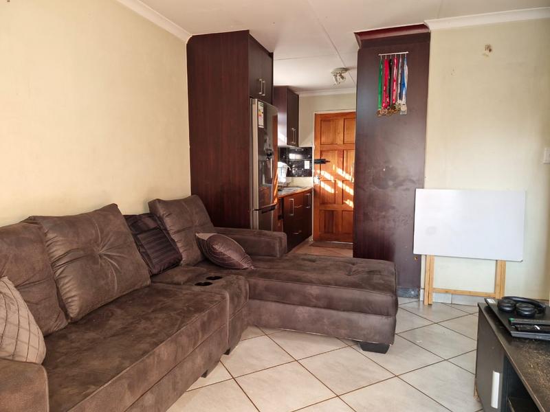 2 Bedroom Property for Sale in Crystal Park Gauteng