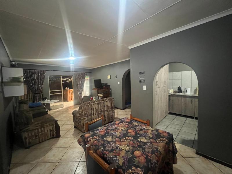 4 Bedroom Property for Sale in Claremont Gauteng