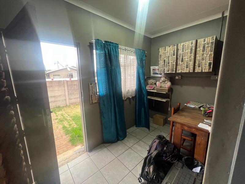 4 Bedroom Property for Sale in Claremont Gauteng