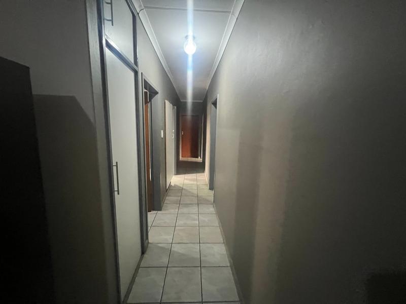 4 Bedroom Property for Sale in Claremont Gauteng