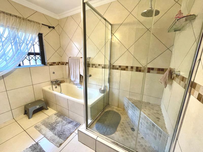 3 Bedroom Property for Sale in Kenmare Gauteng