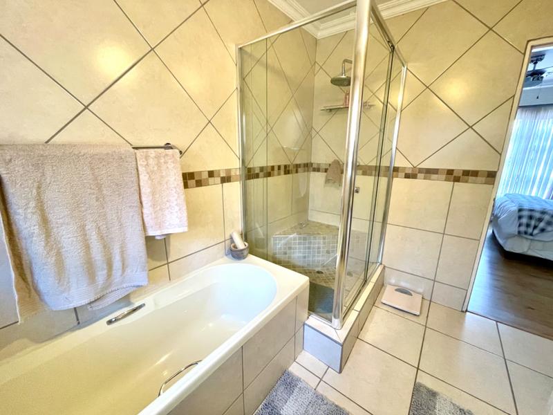 3 Bedroom Property for Sale in Kenmare Gauteng
