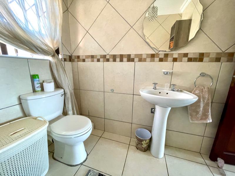 3 Bedroom Property for Sale in Kenmare Gauteng