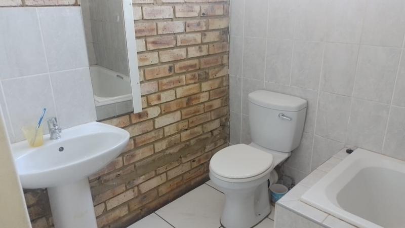 3 Bedroom Property for Sale in Toekomsrus Gauteng