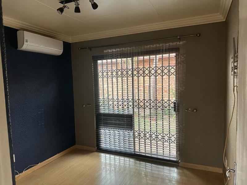 To Let 2 Bedroom Property for Rent in Halfway Gardens Gauteng