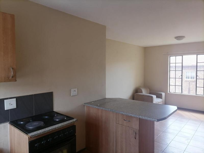 To Let 2 Bedroom Property for Rent in Rooihuiskraal North Gauteng