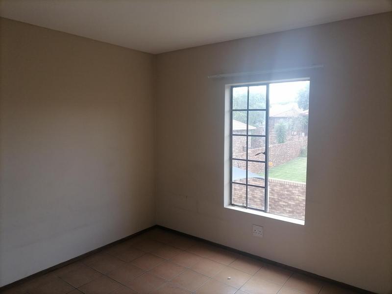 To Let 2 Bedroom Property for Rent in Rooihuiskraal North Gauteng