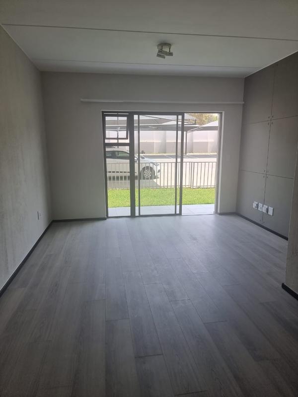 To Let 2 Bedroom Property for Rent in Fourways Gauteng