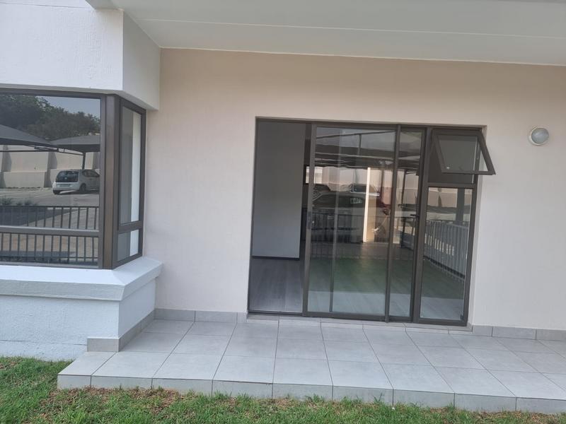 To Let 2 Bedroom Property for Rent in Fourways Gauteng