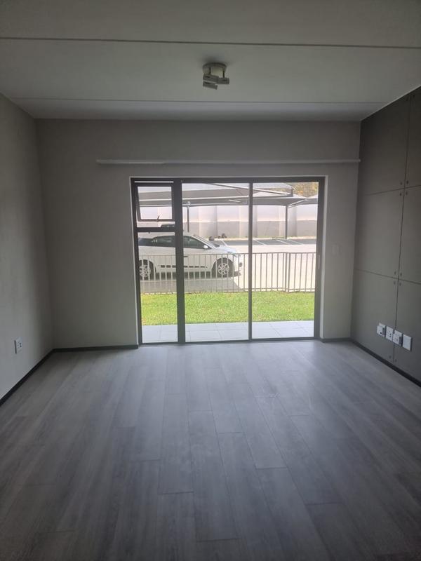 To Let 2 Bedroom Property for Rent in Fourways Gauteng