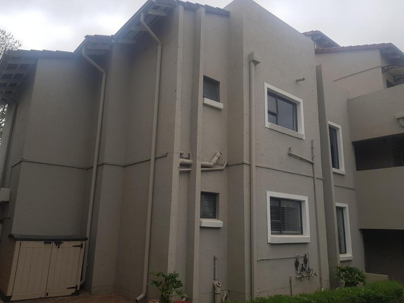 To Let 2 Bedroom Property for Rent in Bryanston Gauteng