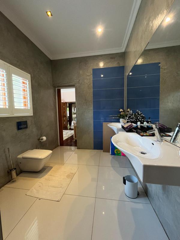 4 Bedroom Property for Sale in Waterkloof A H Gauteng