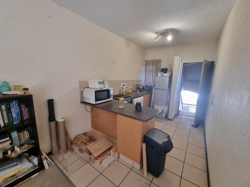 1 Bedroom Property for Sale in Pineslopes Gauteng