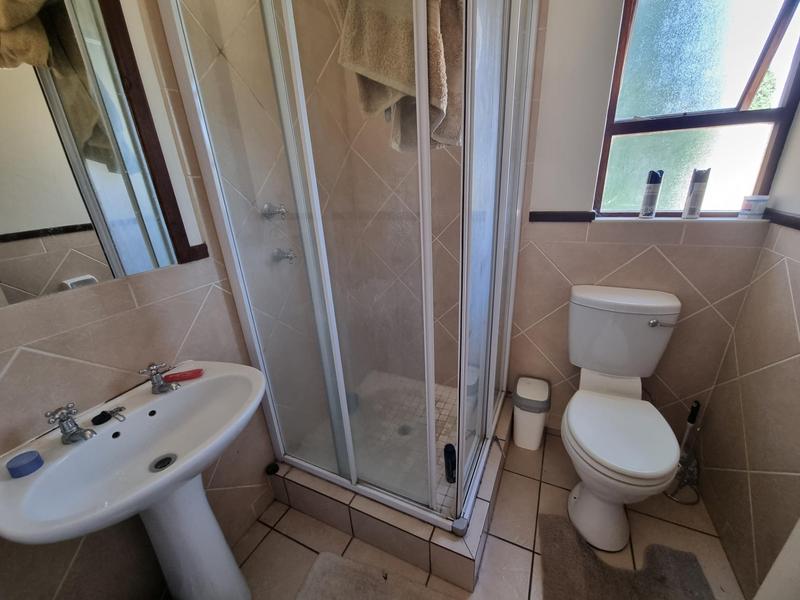 1 Bedroom Property for Sale in Pineslopes Gauteng