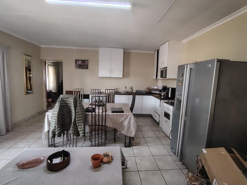 To Let 1 Bedroom Property for Rent in Wierda Park Gauteng