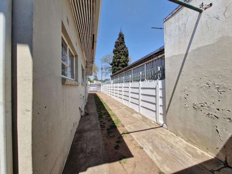 To Let 3 Bedroom Property for Rent in Benoni Gauteng