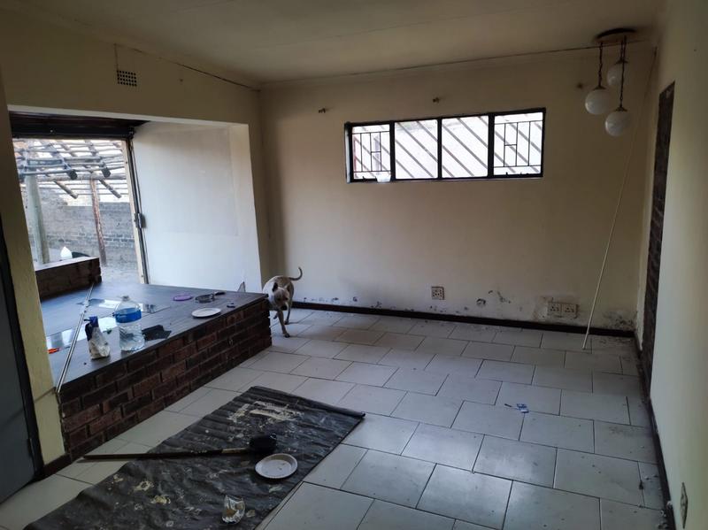 5 Bedroom Property for Sale in Primrose Gauteng