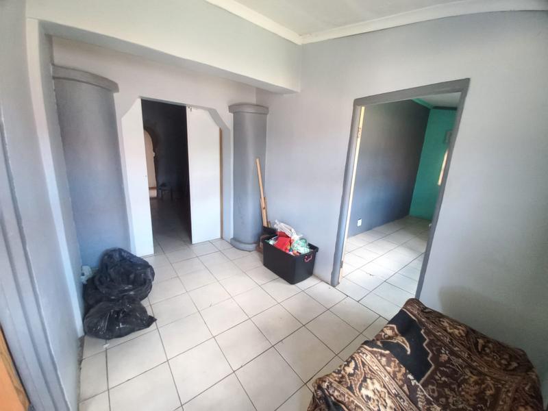 5 Bedroom Property for Sale in Primrose Gauteng