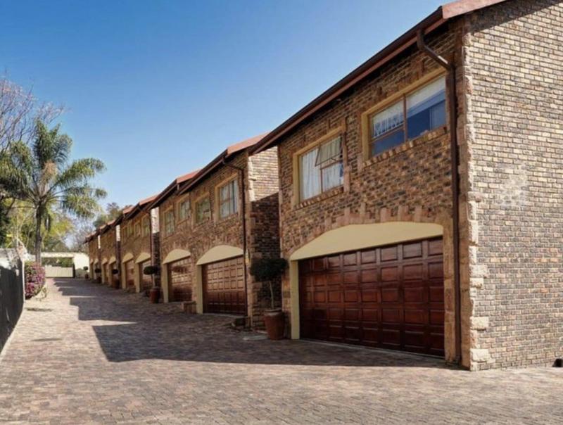 4 Bedroom Property for Sale in Woodmead Gauteng