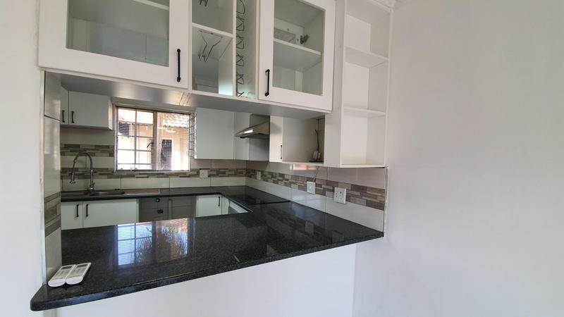 2 Bedroom Property for Sale in Montana Gauteng