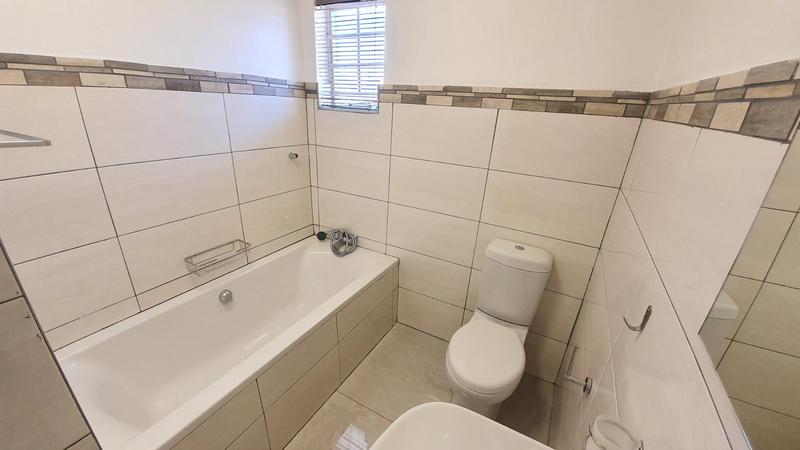 2 Bedroom Property for Sale in Montana Gauteng