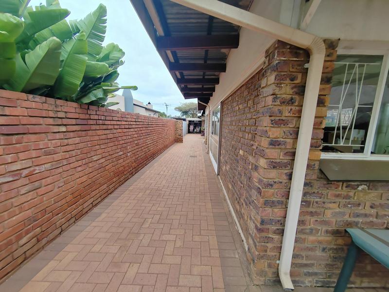 4 Bedroom Property for Sale in Sinoville Gauteng