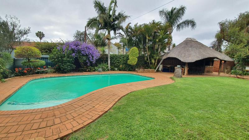 4 Bedroom Property for Sale in Sinoville Gauteng