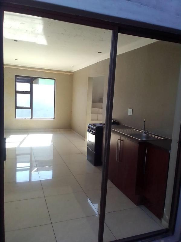 To Let 2 Bedroom Property for Rent in Dawn Park Gauteng