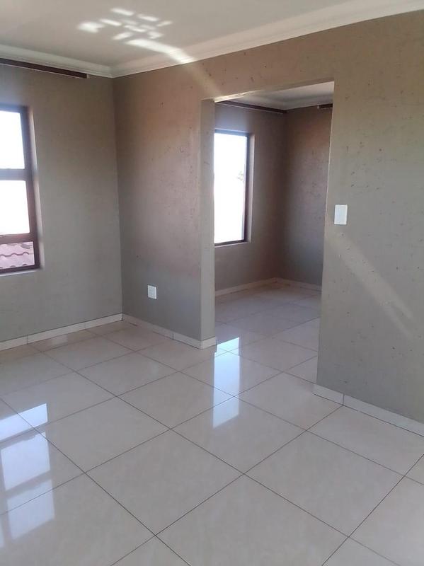 To Let 2 Bedroom Property for Rent in Dawn Park Gauteng