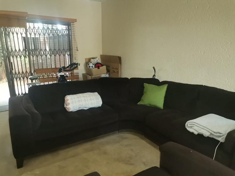 2 Bedroom Property for Sale in Woodmead Gauteng