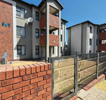 2 Bedroom Property for Sale in Centurion Gauteng